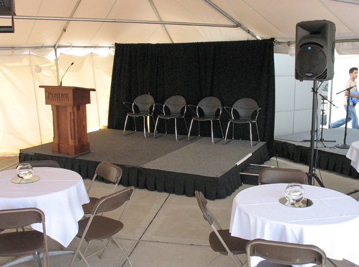 Stage Podium Isn’t “Just There”. It Decides How Your Speaker Looks